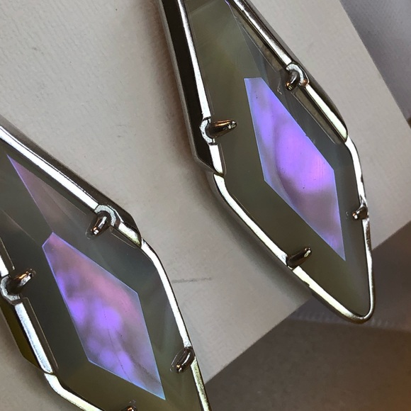 NWT Kendra Scott RARE & Retired Bexley Earrings Iridescent Agate & Silver😊 - Picture 2 of 14